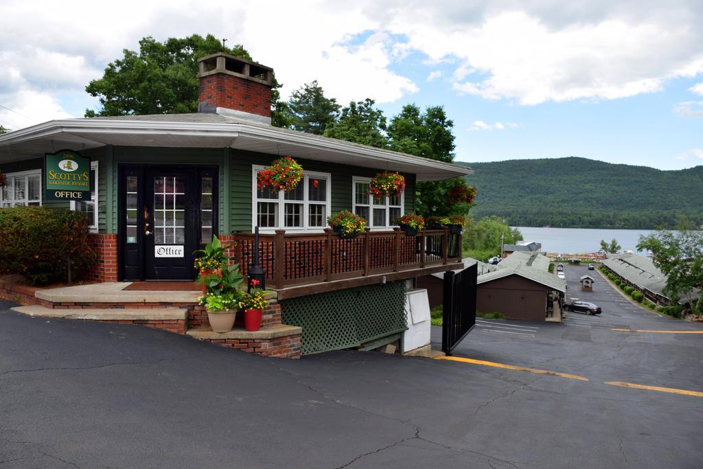 Scotty's Lakeside 3*